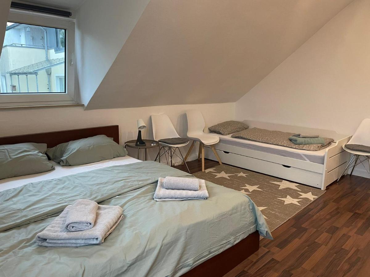 7-24 Self-Check-In - 120Qm - 5 Rooms - 2 Bathrooms - Kitchen - Free Parking - Yihapartment Hanóver Exterior foto